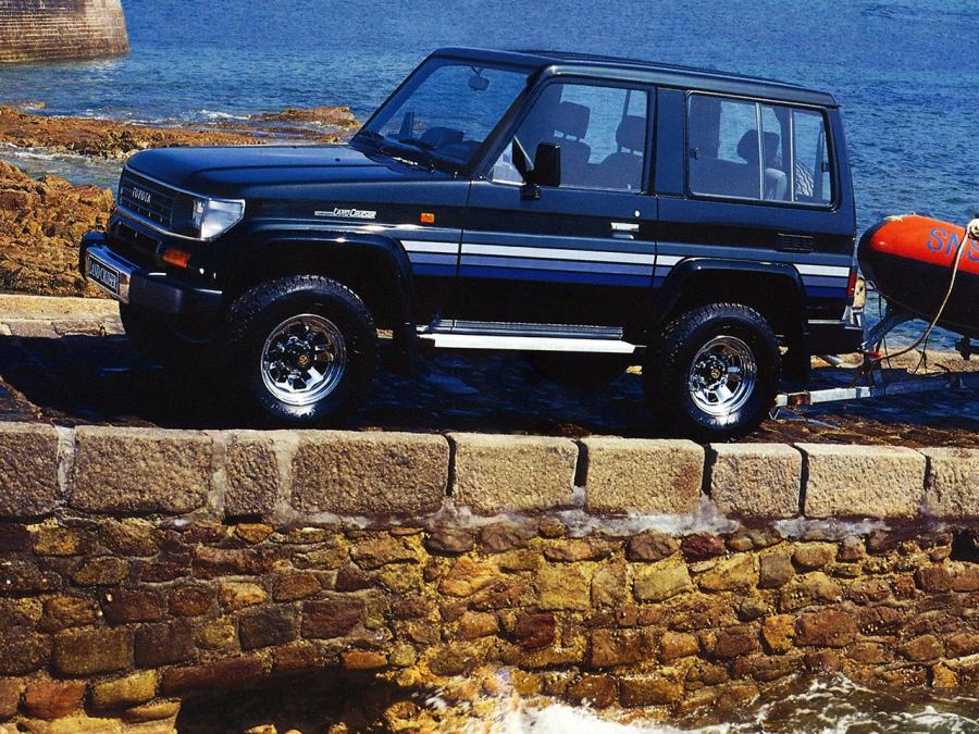  Toyota Land Cruiser II 1990 года  (фото 7 из 14)
